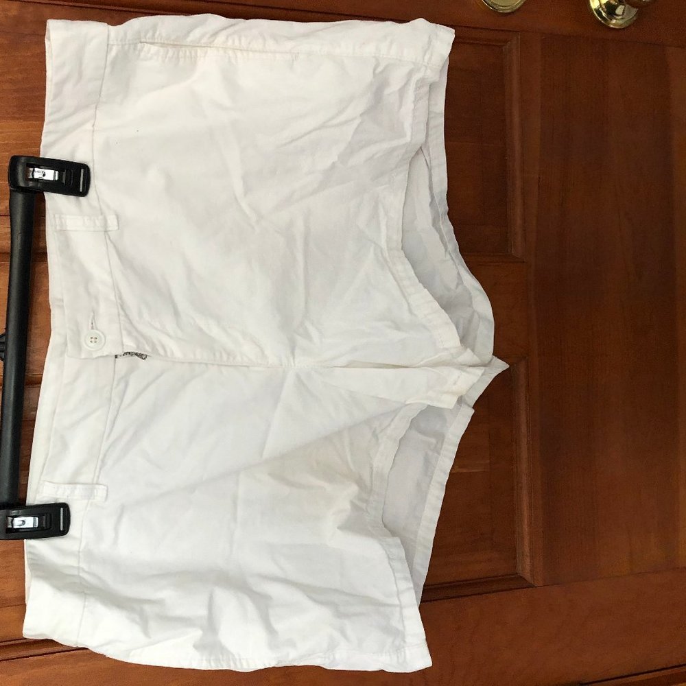 Gap Shorts